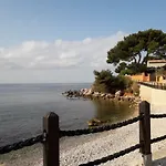 Les Jardins Du Port De *