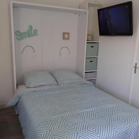 شقة Les Jardins Du Port De باندول