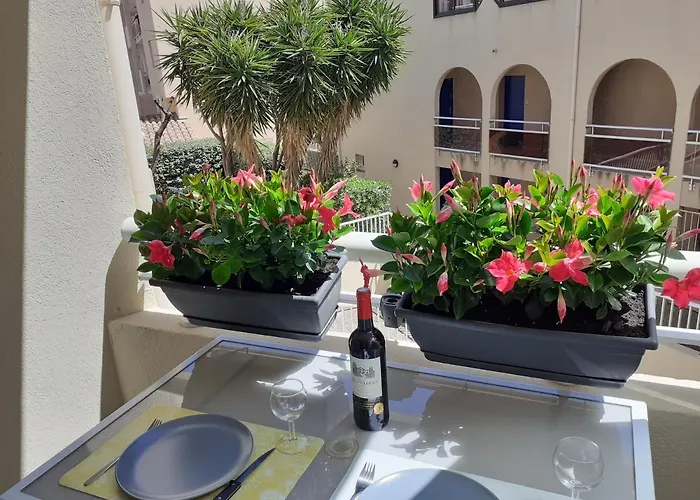Les Jardins Du Port De Bandol